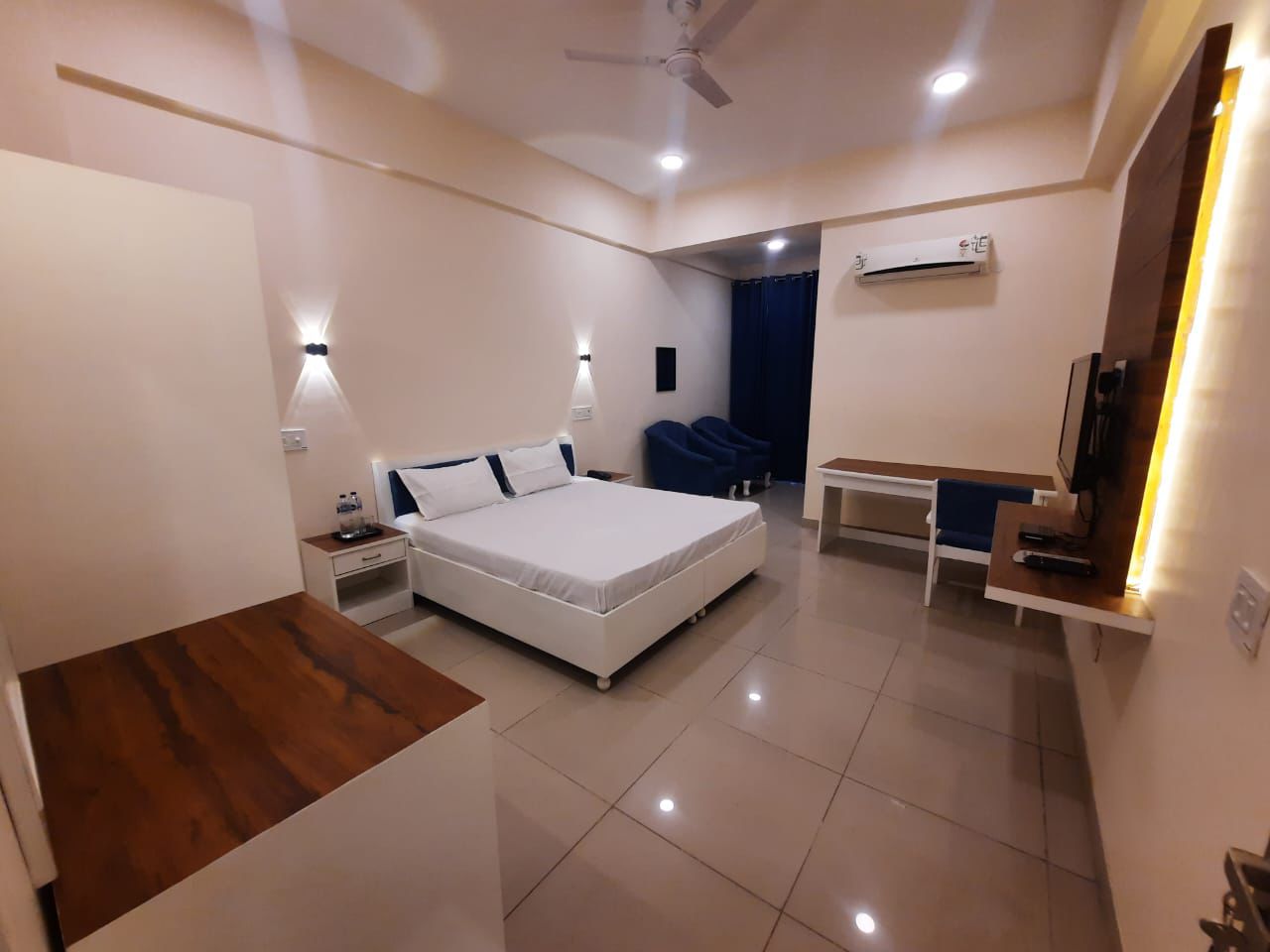 Spritual Home Stay Dehradun by Travelling Mantra